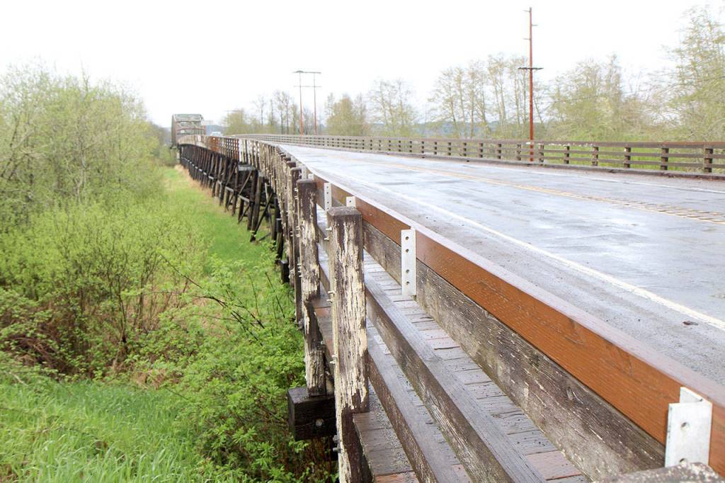 Paint, new railing work on bridge will slow SR 107 traffic