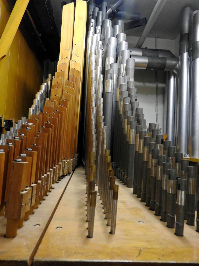 Behind the screen are about 1,000 individual pipes in a cramped area on two floors. This is just a fraction of the complete array.