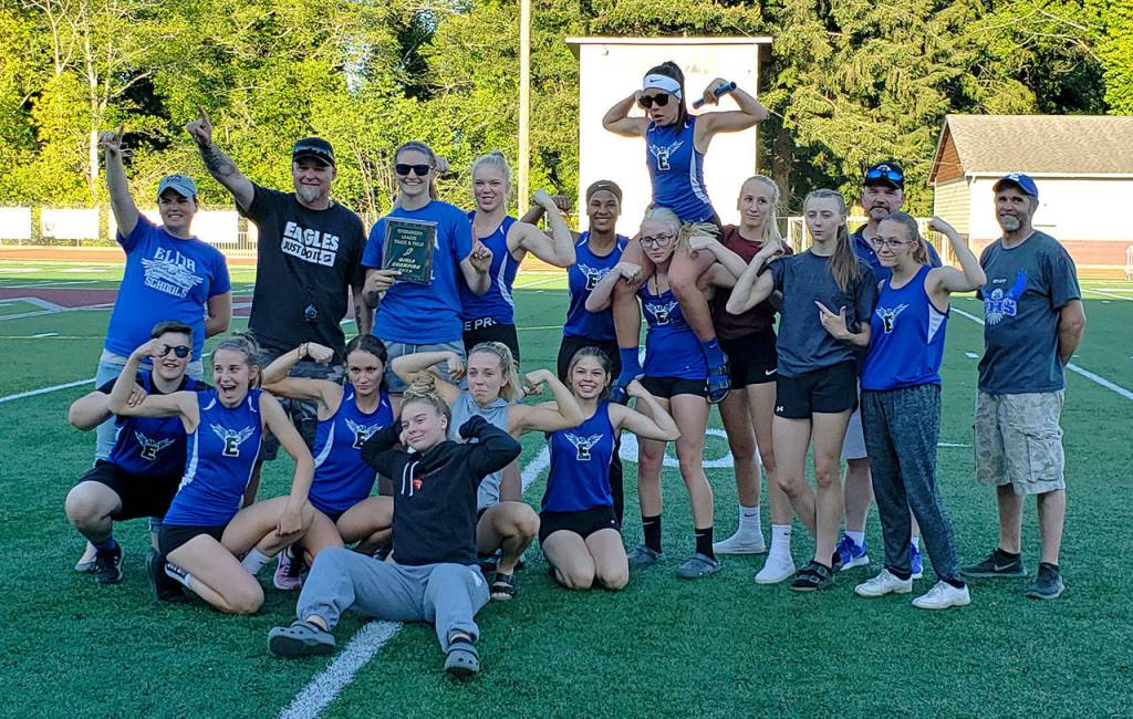 1A Evergreen League girls team champions: Elma Eagles. (Ryan Sparks | Grays Harbor News Group)