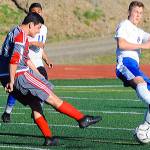 Hoquiam clinches state berth with shutout over Elma