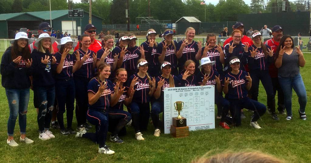 The PWV softball team pose for a photo after winning the 2B District IV championship on Saturday at Borst Park in Centralia. (Hasani Grayson | Grays Harbor News Group)