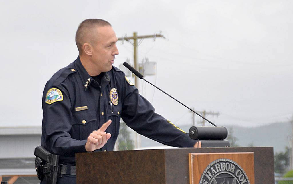 Aberdeen Police Chief Steve Shumate delivered a powerful address to the graduates at Grays Harbor Colleges graduation ceremony Friday evening. Shumate is a 1990 graduate of the college.