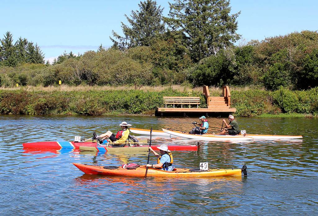 Arts, paddles and kelpers this weekend