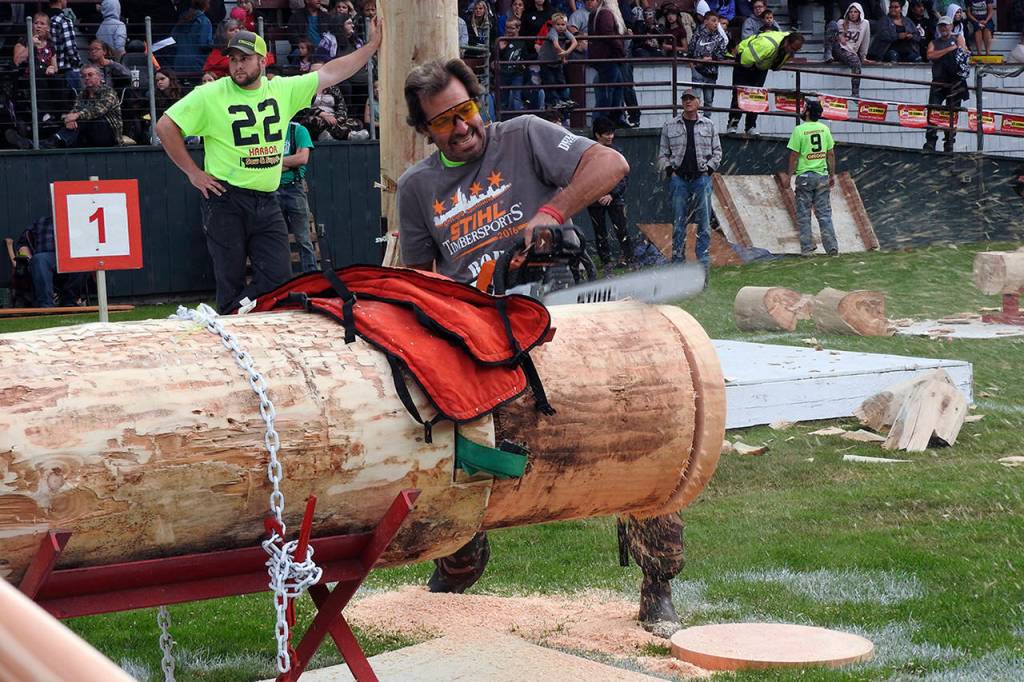 Longtime Playday favorite Rob Waibel, center, announced to the crowd that he has been diagnosed with terminal cancer, but still he competed (and placed) in several events.