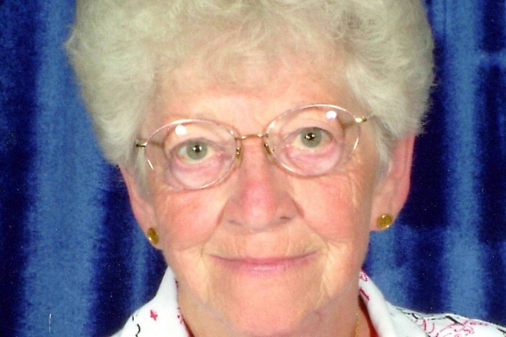 Marilyn R. Coombs