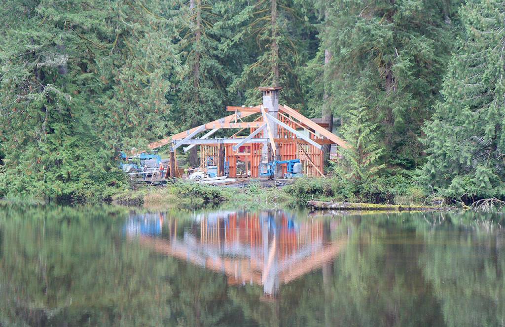 The new pavilion at Lake Sylvia State Park begins to take shape Friday, Sept. 13, 2019, in Montesano. (Michael Lang | Grays Harbor News Group)
