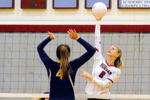 Hoquiam picks up first win of season, beats Myrtle Street rival Aberdeen