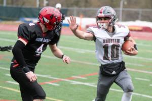 Saturday Prep Roundup: Hoquiam falls in first round of state to Mt. Baker