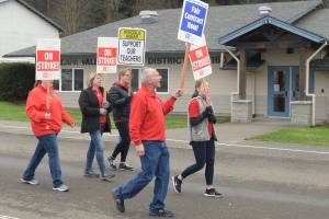 Salaries at issue as Willapa Valley teachers strike continues