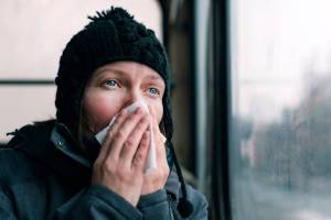 Colds and flu are spreading, thanks to holiday gatherings and travel. Here are strategies to stay well