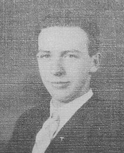 Lauren Bruners senior portrate from the 1938 Elma High School Cloquallum.