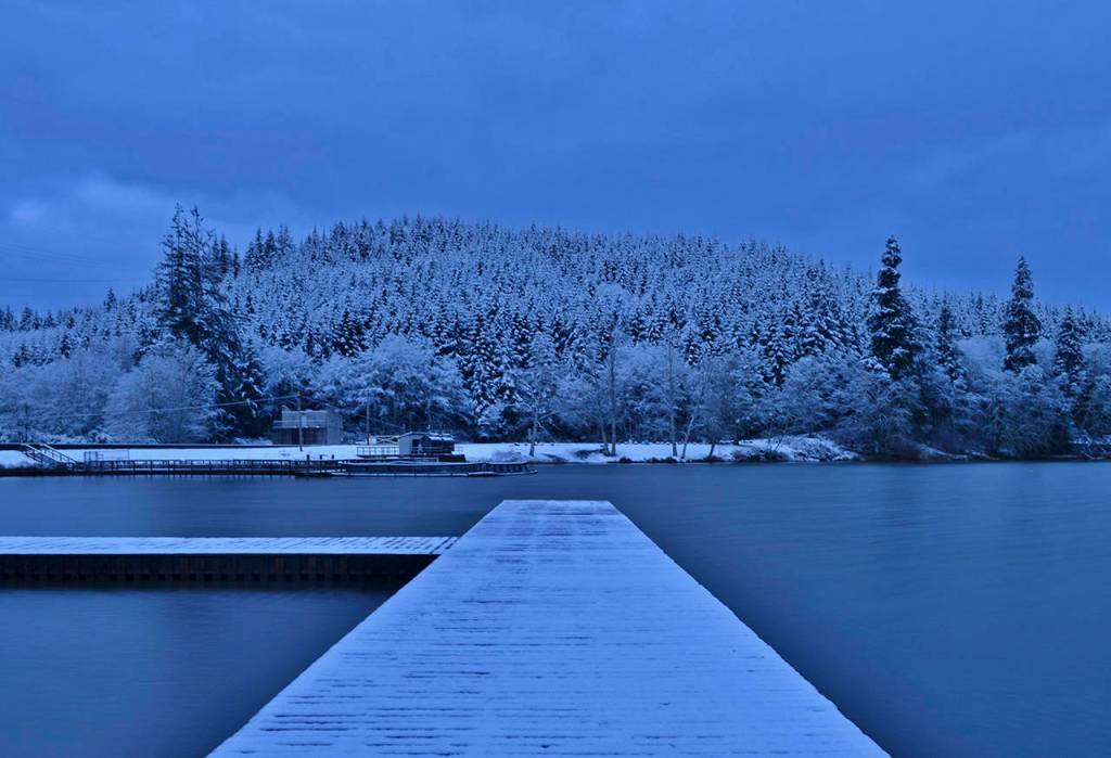 Craig Nichols photo                                Lake Aberdeen received a nice blanket of snow, as captured in the early morning hours by Craig Nichols.