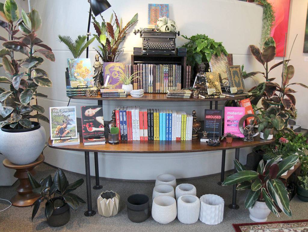 Books and journals are for sale Feb. 6, 2020, at The Moore Gallery in Montesano. (Michael Lang | Grays Harbor News Group)
