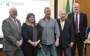 DAN HAMMOCK | GRAYS HARBOR NEWS GROUP                                 Port of Grays Harbor commissioners approved the lease assignments related to the sale of Masco Petroleum to PetroCard Inc. Feb. 18. From left, Port Commissioner Phil Papac, PetroCard President and CEO Laura Yellig, Masco owner and President Jim Mason, and Port Commissioners Stan Pinnick and Tom Quigg.