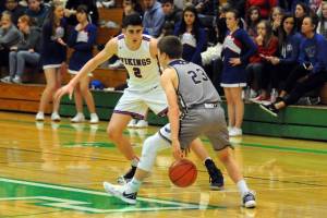 Boys Regional Roundup: Willapa Valley, Taholah punch tickets to state with regional wins