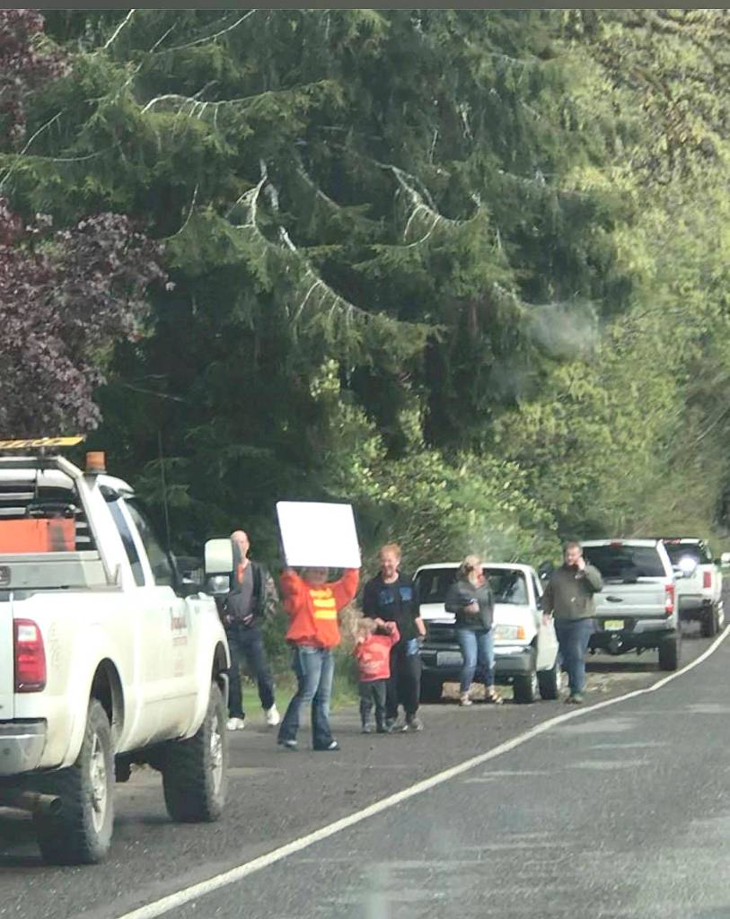 When Christina Greenway arrived back to North River Monday, neighbors lined the roads to welcome her.