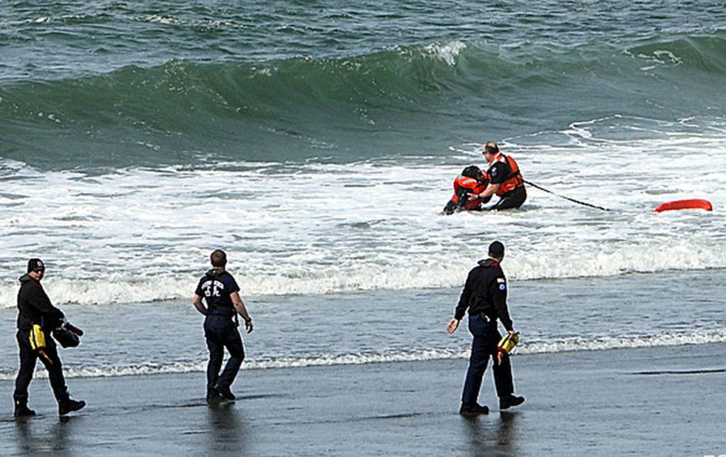 Two rescued from surf in Ocean Shores