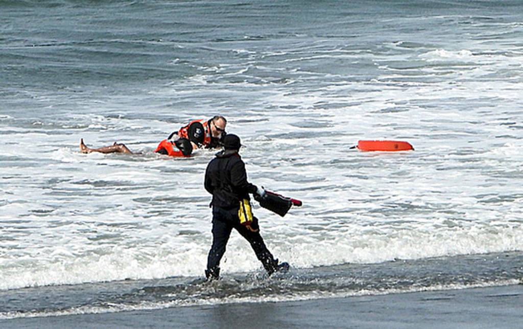 Two rescued from surf in Ocean Shores