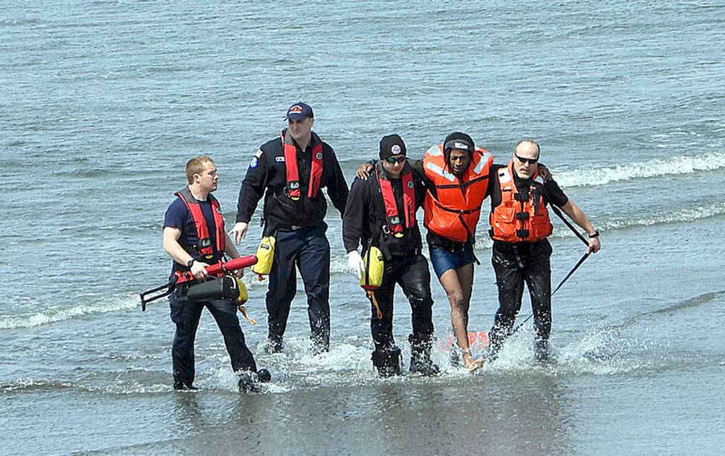 Two rescued from surf in Ocean Shores