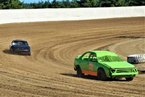 Sweatman wins third in a row at Grays Harbor Raceway
