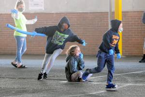 Aberdeen adopts plan for school year