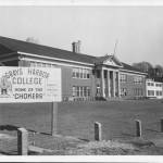 Roy Vataja Collection
The third location of the now renamed Grays Harbor College was in the old Samuel Benn School building from 1946-58 when it finally established its own campus.