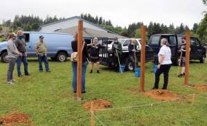 The School Gardens crew met on the grounds of Robert Gray Elementary School this week with partners from the Washington Department of Agriculture, Pacific Education Institute and WSU.