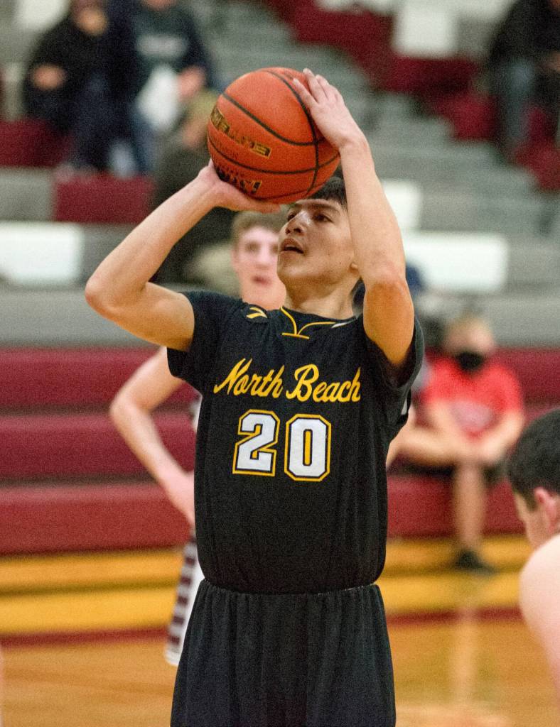 DAILY WORLD FILE PHOTO North Beach guard Josh Bighead was named to the 2B Pacific Leagues Second Team earlier this week.