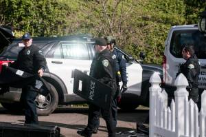 Matthew N. Wells | The Daily World
After the 19-hour standoff between Hoquiam Police officers and an armed 15-year old suspect wanted on a felony warrant, officers were seen preparing to leave the scene.