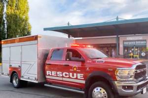 Pictured above, CCSAR members drove the new truck in a salute to health care workers past Cariboo Memorial Hospital in September 2021. (Angie Mindus photo - Williams Lake Tribune)