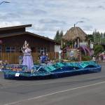 Allen Leister | The Daily World
Floats from all over Western Washington, such as this one from Port Orchard, joined in the Grand Parade at the 63rd annual McCleary Bear Festival. The parade took place at noon on Saturday, July 9, 2022, in McCleary.