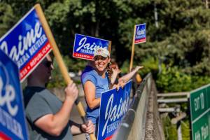 Daniel Kim | The Seattle Times | TNS
Republican Rep. Jaime Herrera Beutler does some last-minute campaigning over Interstate 5 with supporters in Vancouver, Washington, during the primary election on Tuesday, Aug. 2, 2022.
