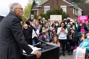 Jason Redmond | AFP | Getty Images | TNS | File Photo
Gov. Jay Inslee speaks to media and people gathered at Kerry Park about patients rights to abortion and reproductive health care during a pro-choice rally on May 3, 2022, in Seattle.