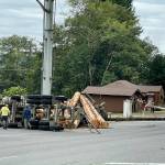 Terry Ward / Sound Publishing
A log truck was involved in a crash on Thursday, Sept. 22, 2022 that blocked traffic on Highway 12 in- and outbound from Aberdeen.