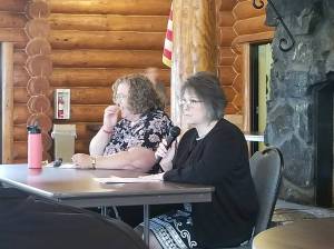 Allen Leister | The Daily World
Incumbent nonpartisan candidate Vickie L. Raines (right) and Republican candidate Lisa Zaborac answered a multitude of questions relating to why they would be best fit for the District 3 County Commissioner on Tuesday, at the Greater Grays Harbor Inc. luncheon.
