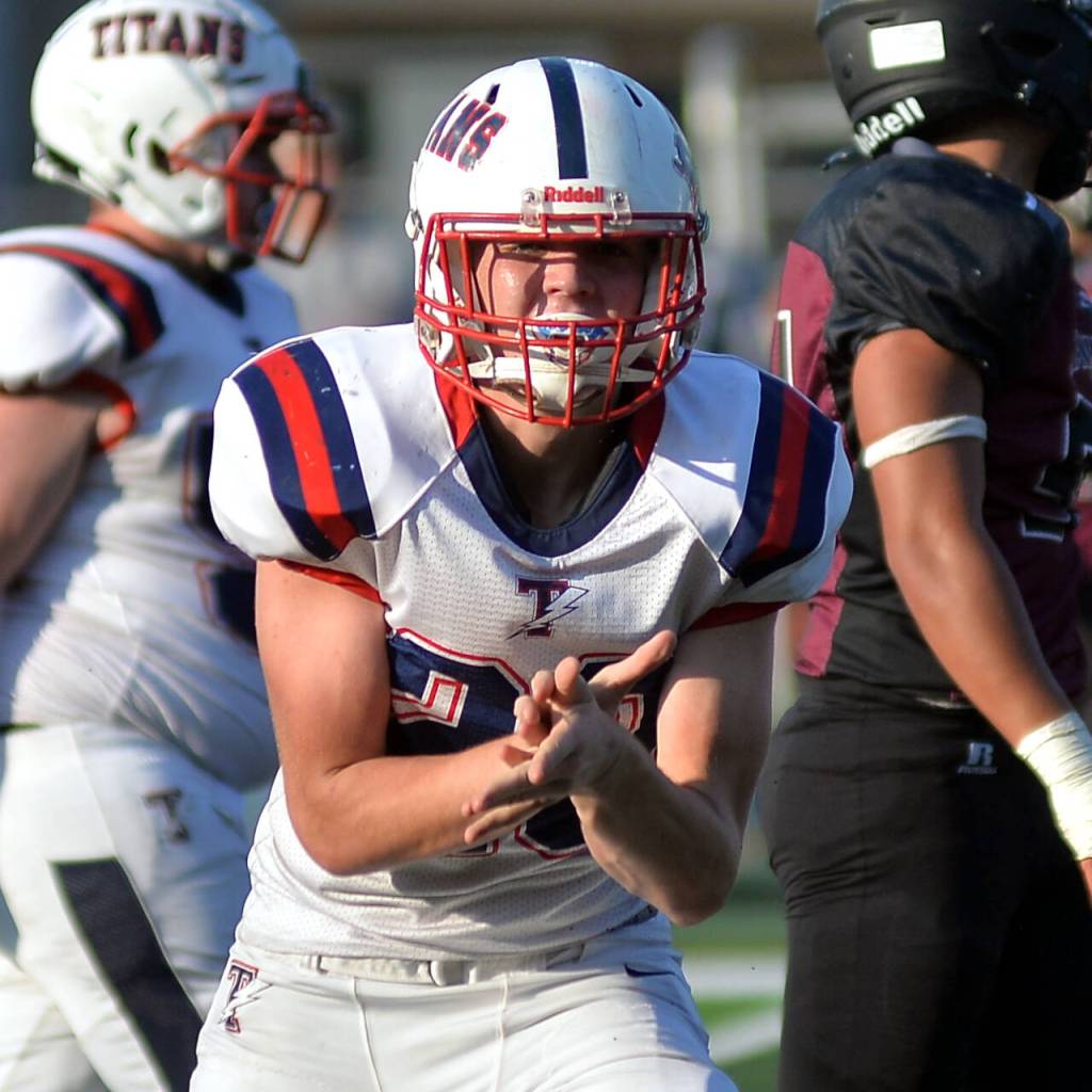 DAILY WORLD FILE PHOTO
Pe Ell-Willapa Valley sophomore tight end Cody Strozyk