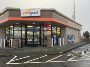 Michael S. Lockett / The Daily World 
A man was arrested Sunday morning after passing a cashier at the ampm convenience store a note demanding the contents of the register.