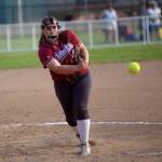 RYAN SPARKS / THE DAILY WORLD
Hoquiams Carron Blood throws a pitch during the Grizzlies 24-3 victory over Elma in the 1A District 4 semifinals on Wednesday at Fort Borst Park in Centralia.