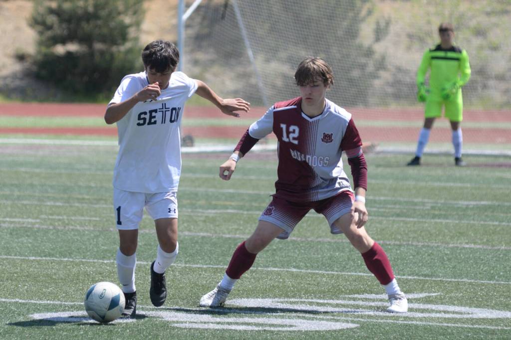 Montesano defender Cole Ekerson (12)