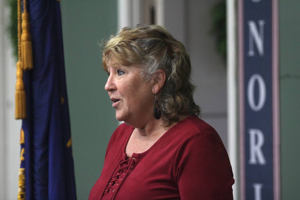 County Commissioner Jill Warne addresses the crowd at the American Legion in Aberdeen. (Michael S. Lockett / The Daily World)