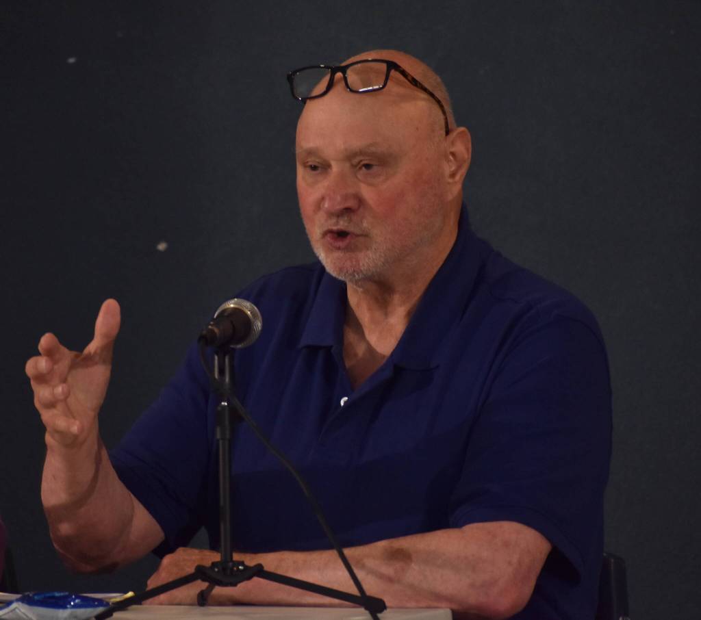 Richard Wills, candidate for Position 6 on the Ocean Shores City Council, speaks at a forum at the Ocean Shores Lions Club on Wednesday, Aug. 30. (Clayton Franke / The Daily World)
