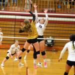 DAILY WORLD FILE PHOTO Ocosta middle blocker Alexia Bradley (19)
