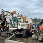 Matthew N. Wells / The Daily World
City of Aberdeen and Washington State Department of Transportation workers clean out grounds of where about 30 homeless residents live under the Chehalis River Bridge. The homeless residents will be allowed to move back once the area is cleaned out. Rats were seen in the area.