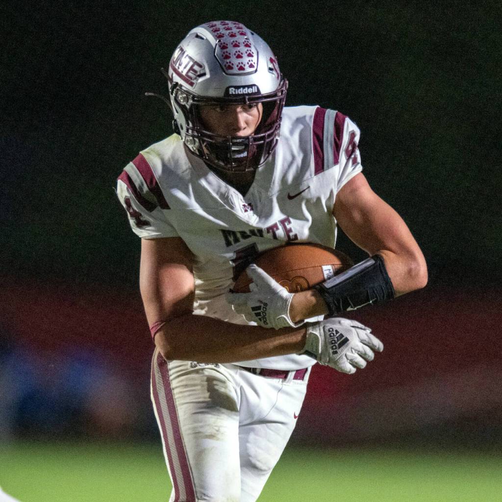 PHOTO BY FOREST WORGUM Montesano running back Gabe Bodwell, seen here in a file photo, will lead the Bulldogs when they take on Eatonville in a key league matchup on Friday in Montesano.