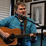 Michael S. Lockett / The Daily World
Rory Makem, a noted Irish singer, performs at the Galway Bay on Oct. 21.