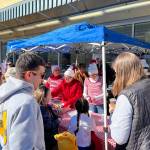 Matthew N. Wells / The Daily World
Downtown Aberdeen Associations Spooktacular event served at least 500 bags of freshly-popped popcorn. McDermoth Elementary School donated the machine to DAA. The adults in line were thirsty too as DAA also gave away three cases of pop, plus bags and bags of candy.