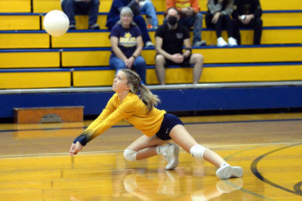 Aberdeen freshman libero Sophie Knutson
