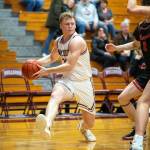 PHOTO BY FOREST WORGUM Montesanos Tyce Peterson looks to pass during a 55-53 win over Tenino on Thursday in Tenino.