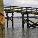 A fishing boat returns from dumping pots to the harbor at Westport on dump day. (Michael S. Lockett / The Daily World)