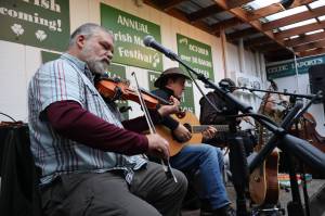 Michael S. Lockett / The Daily World
St. Jamess Gate performs at the ABC3 Festival in Ocean Shores on Friday.